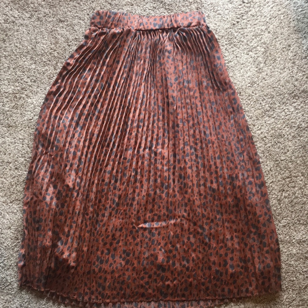Anthropologie pleated print skirt, NWT